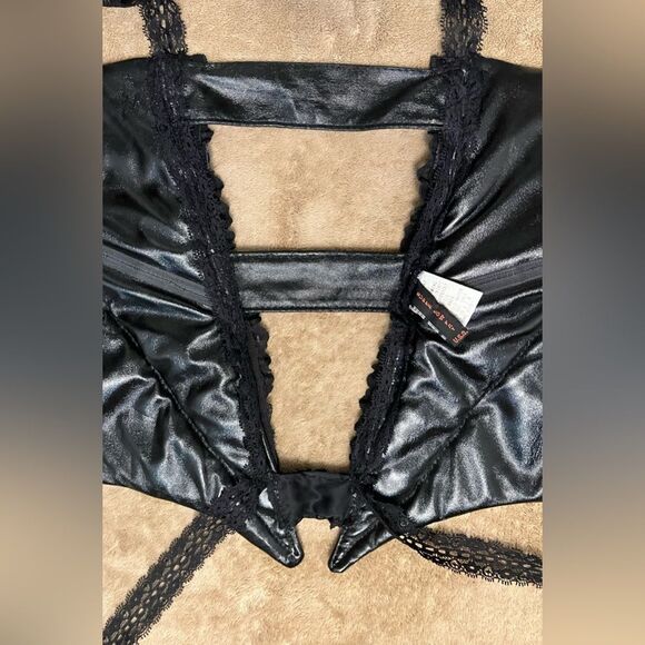 Vintage Y2K Super Low Fat Vinyl Bat Wings Halloween Costume with Lace Ties - Picture 6 of 13